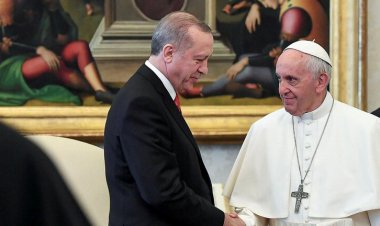 أردوغان يهاتف البابا فرانسيس ويقول ان إعتداءات إسرائيل تستهدف كل المسلمين والمسيحيين والبشرية