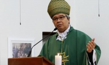 البابا فرنسيس يعيّن قاصدًا رسوليًا في فلسطين وسفيرًا بابويًا جديدًا