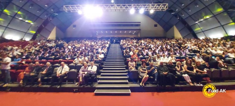 الكلية الأرثوذكسية العربية تحتفل بتخريج فوجين معا