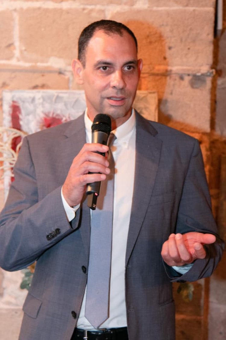 جمعية عالمية تختار البروفيسور سامر سروجي كأحد أفضل مائة طبيب في العالم