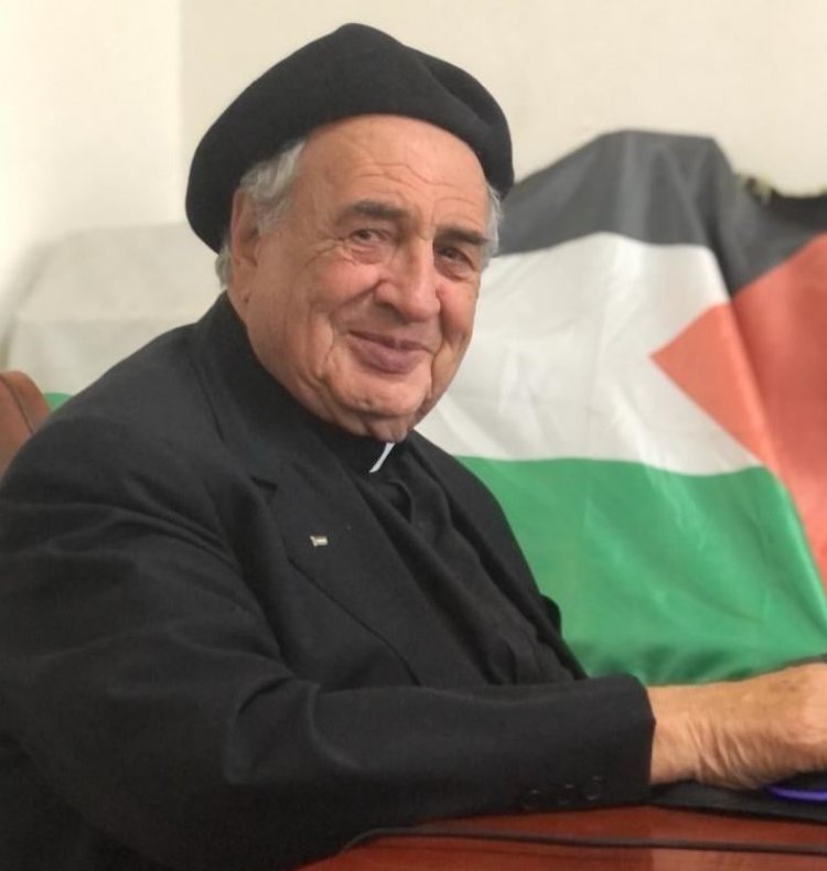 حفل توقيع كتب للأب مناويل مسلّم وعنه في بير زيت