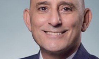 تعيين رئيس شركة ألفا أوميغا عماد يونس عضوا في المجلس الوطني للأبحاث والتطوير المدني