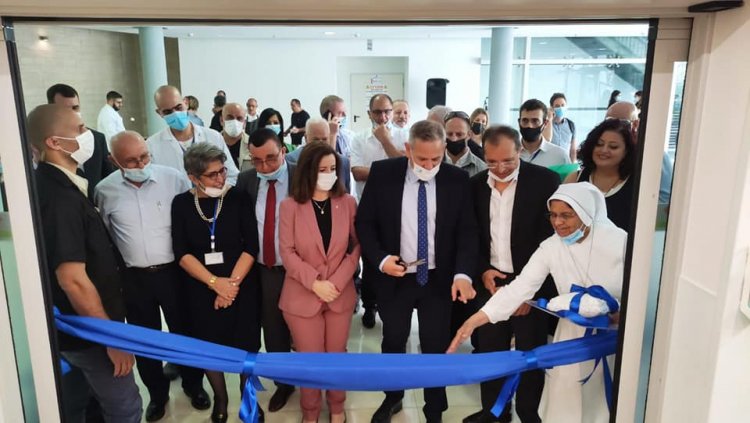 وزير الصحة  نيتسان هوروفيتس يزور مستشفيات الناصرة ويعد بالتعاون معها