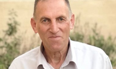 لن أبكيك يا وطني..