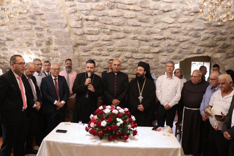 زيارة معايدة ومحبة وتبادل تهاني العيد بين كنائس مدينة الرملة