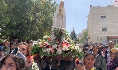 الكنائس اللاتينية الكاثوليكية بدأت احتفالاتها بشهر أيار المريمي