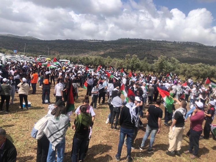 مهجرو القرى الفلسطينية أحيوا مسيرة العودة على أراضي ميعار