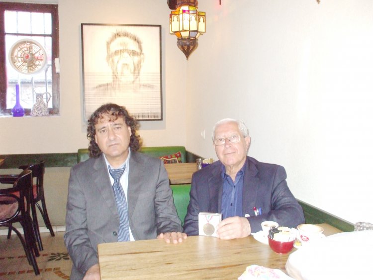 استعراضٌ لديوان "مَفاتيح ومنازل الكلمات" للشَّاعر رشدي الماضي