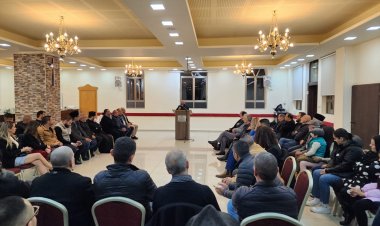 "لقاء المحبة والأخوة الحيفاوية" في قاعة كنيسة الروم الكاثوليك بمناسبة الأعياد المجيدة