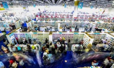 معرض القاهرة الدولى للكتاب يختتم أعماله اليوم ويتخطى الثلاثة ملايين زائر