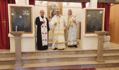 المطران يوسف متى يترأس قداس عيد دخول السيد إلى الهيكل في كنيسة إقرث