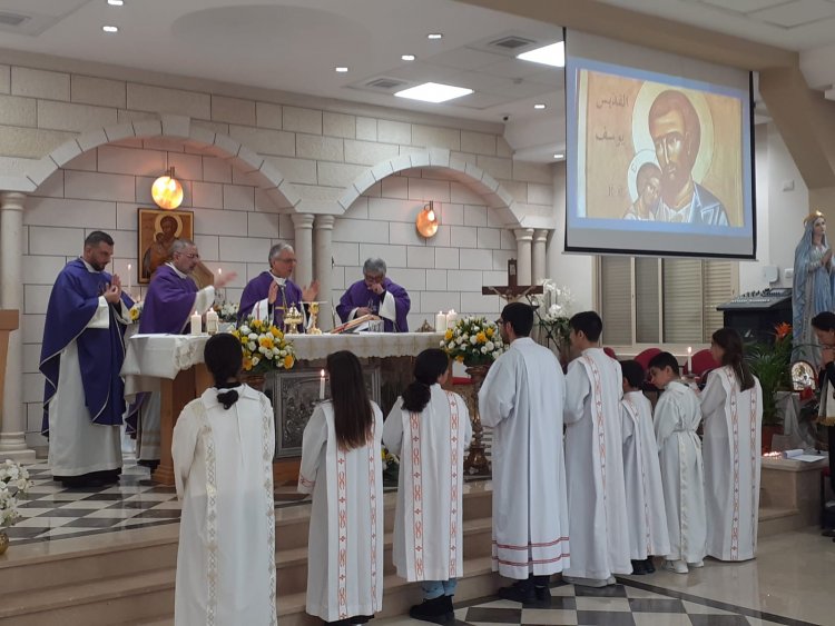 رعية القديس يوسف للاتين في شفاعمرو تحتفل بعيد شفيعها بقداس الهي ترأسه المطران رفيق نهرا