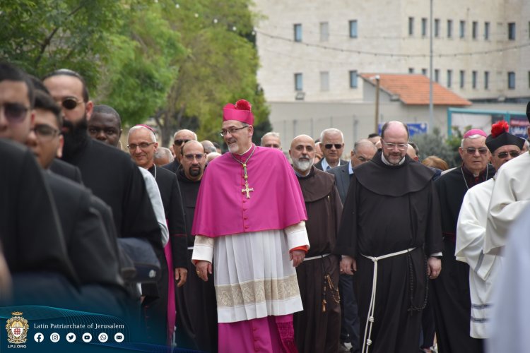 استقبال حافل للبطريرك بيتسابالا في الناصرة عشية الاحتفال بعيد البشارة