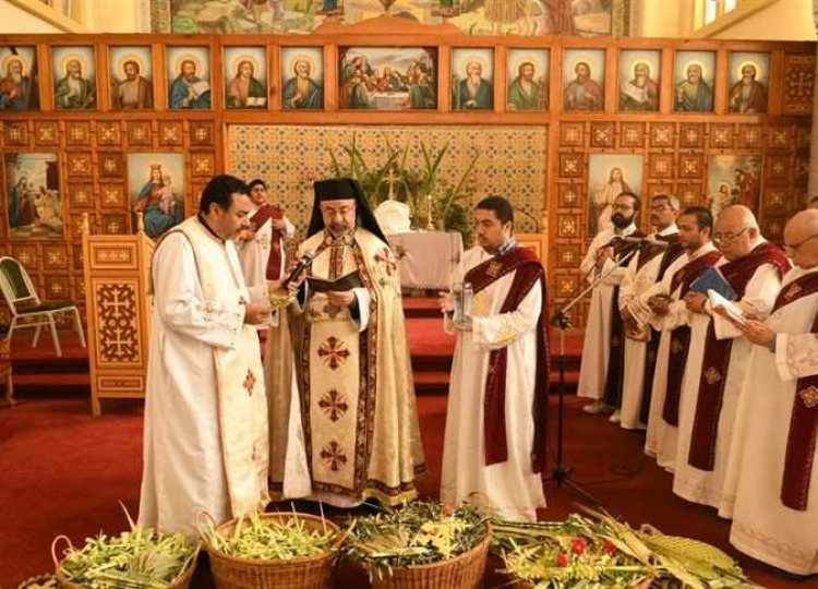 بطريرك الأقباط الكاثوليك يترأس صلوات أسبوع القيامة في الإسكندرية ومدن أخرى