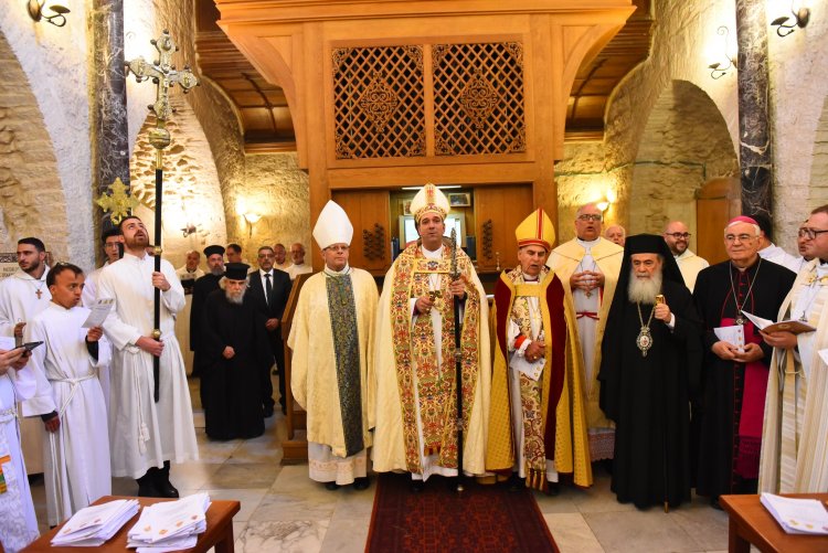 تنصيب رئيس الأساقفة حسام نعوم رئيساً لإقليم القدس والشّرق الأوسط للكنيسة الأنچليكانيّة الأسقفيّة