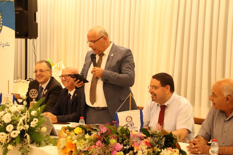 المحامي نقولا بولس يستلم مهام رئاسة نادي روتاري الناصرة في حفل مهيب