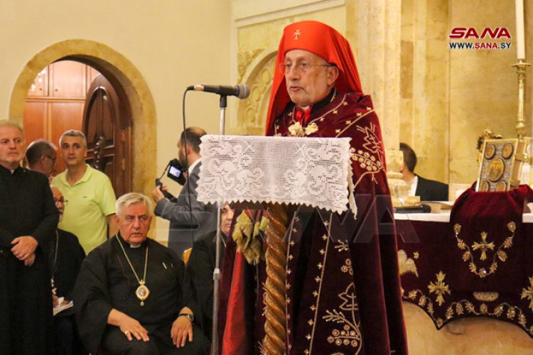 بطريرك بيت كليكيا للأرمن الكاثوليك يصل إلى حلب في زيارة رعوية