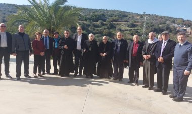 جولة معايدات تقوم بها "أسرة اللقاء" في الجليل لعدد من الأساقفة المتقاعدين تفضي إلى تبني فكرة عقد لقاء فكري