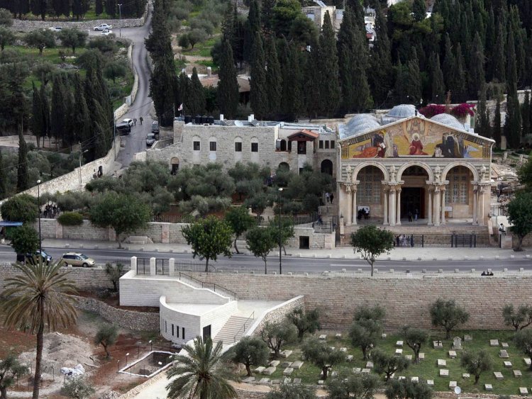 الجسمانية – بازيليكا النزاع وكنيسة الأمم عند سفح جبل الزيتون في القدس