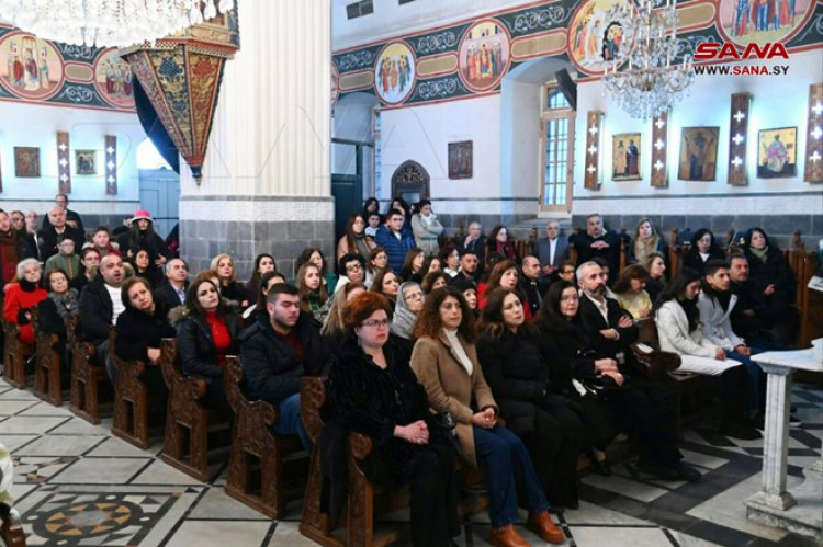 كنائس سورية تحتفل بالميلاد المجيد بقداديس وصلوات في كنائس العاصمة والمحافظات