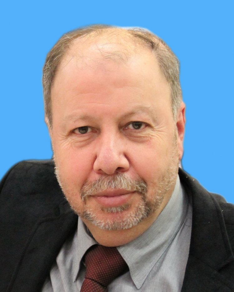 الدكتور أسامة المعلم من الناصرة يحصل على جائزة المعلم المتميز في الفيزياء