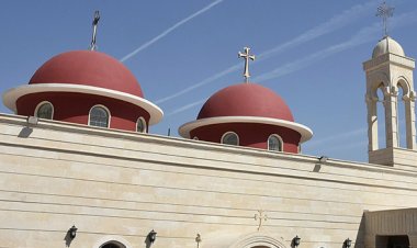 إعادة افتتاح كنيسة سيدة المعونة الدائمة في الموصل العراقية بعد ترميمها