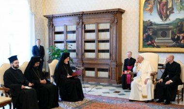 البابا فرنسيس يدعو البعثة الأرثوذكسيّة للمشاركة في يوبيل 2025