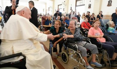 البابا فرنسيس يلتقي في سنغافورة السلطات وممثلي المجتمع المدني قبل مغادرة البلاد