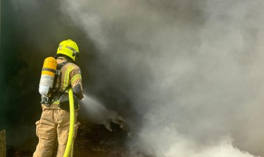 إصابة مباشرة في مركز الكرمل في حيفا يخلف إصابات خفيفة وأضرارا مادية كبيرة