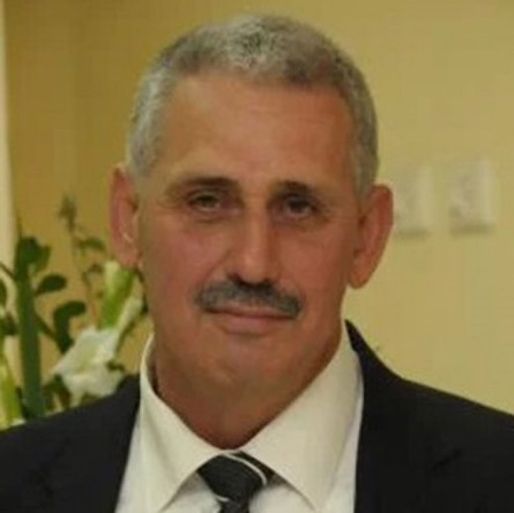 عِطرٌ وذكرى