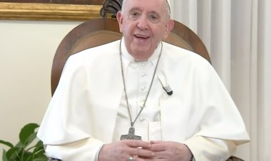 تصريح لمدير دار الصحافة الفاتيكانية بشأن أوضاع البابا الصحية