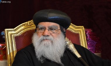 شعب البحيرة يودع نيافة الأنبا باخوميوس وبابا الأقباط يرأس صلوات تجنيزه