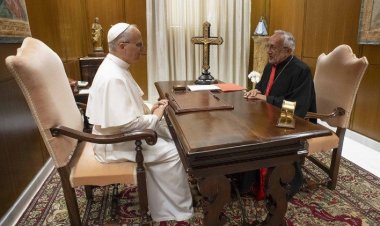 بطريرك الأرمن الكاثوليك في لبنان يدعو قداسة البابا لزيارة لبنان