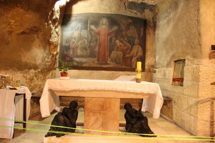 إِنَّ الأَعمالَ الَّتي أَعمَلُها بِاسمِ أَبي هي تَشهَدُ لي - يوحنا ١٠: ٢٢-٣٠