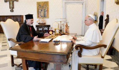 البابا لاون يستقبل البطريرك مار اغناطيوس للسريان الكاثوليك الأنطاكي