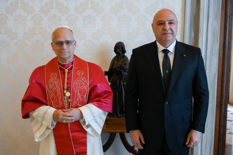 البابا يستقبل الرئيس اللبناني جوزاف عون والوفد المرافق