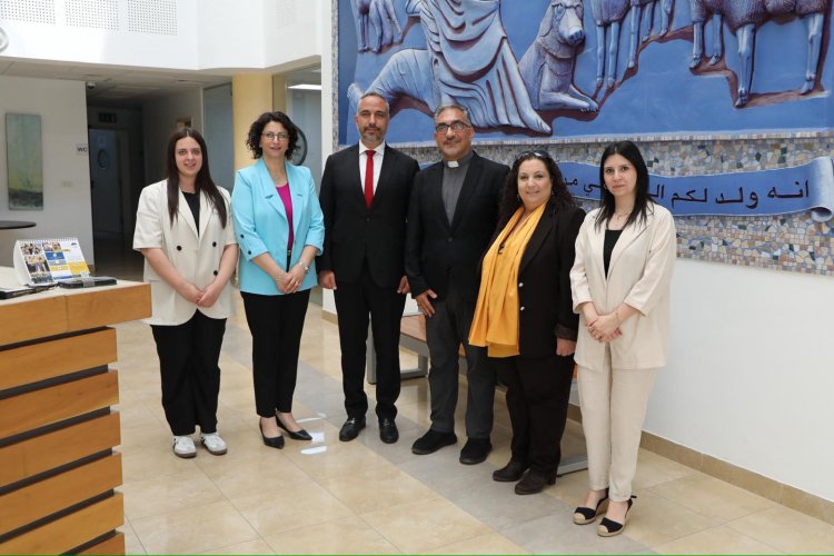 بلدية بيت لحم وكلية الكتاب المقدس في لقاء لتقوية الروابط المؤسسية