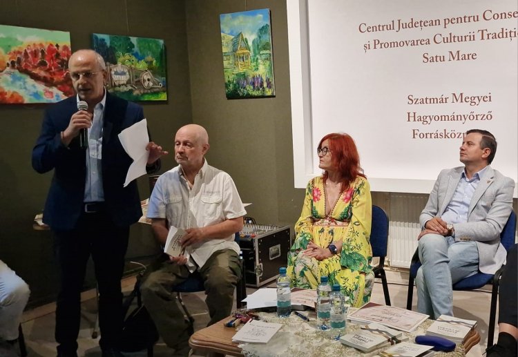 الكاتب والفنان عفيف شليوط يشارك في مؤتمر ثقافي عالمي في ساتو ماري في رومانيا