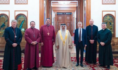 رئيس الأساقفة حسام نعوم في زيارة رسميّة لملك البحرين حمد بن عيسى آل خليفة
