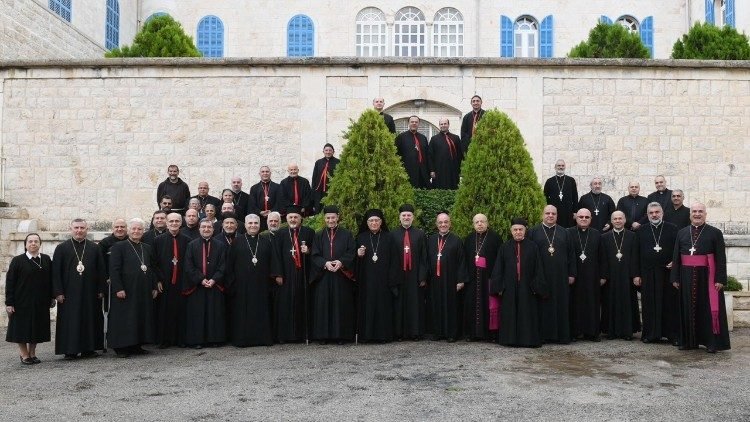 بيان صادر عن مجلس البطاركة والأساقفة الكاثوليك في لبنان حول زيارة البابا لاوُن الرابع عشر
