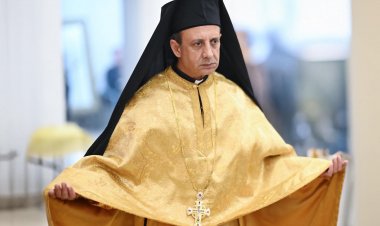 ترقية الأب سيمون خوري الى درجة الأرشمندريت بقداس احتفالي يترأسه المطران يوسف متى