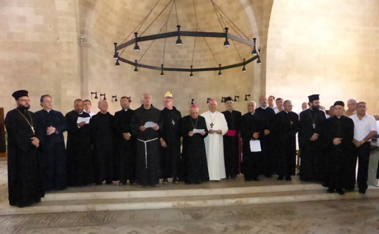 فرض غرامة 2.5 مليون شيكل على مرتكب جريمة اضرام النار في كنيسة الطابغة قبل 11 عاما