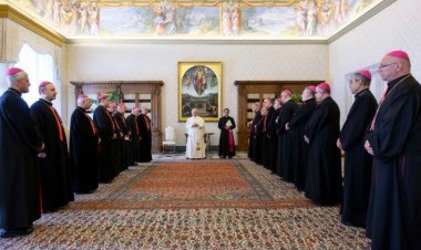 البابا لاوُن الرابع عشر يستقبل أعضاء سينودس كنيسة بغداد للكلدان