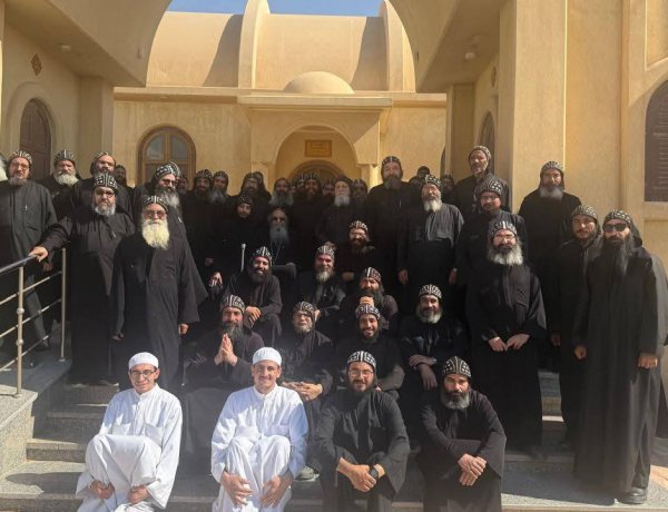 مطران الفيوم يزور دير الملائكة في منطقة الفيوم والمحامي كرم غبريال يتحدث عن تطورات القضية