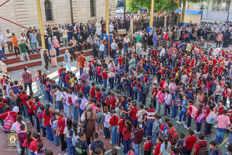 مدرسة البطريركية اللاتينية في غزة تنطلق من جديد بعد اغلاق ثلاث سنوات