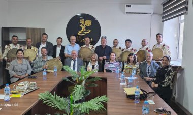 وفد مؤسسة الأفق للثقافة والفنون يعود من جمهورية أوزبكستان بعد لقاء مثمر في محافظة بخارى